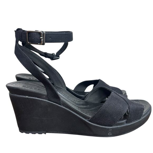 Crocs Leigh II Women’s Black Platform Strappy Wedge Sandals Size 10 - Picture 1 of 11